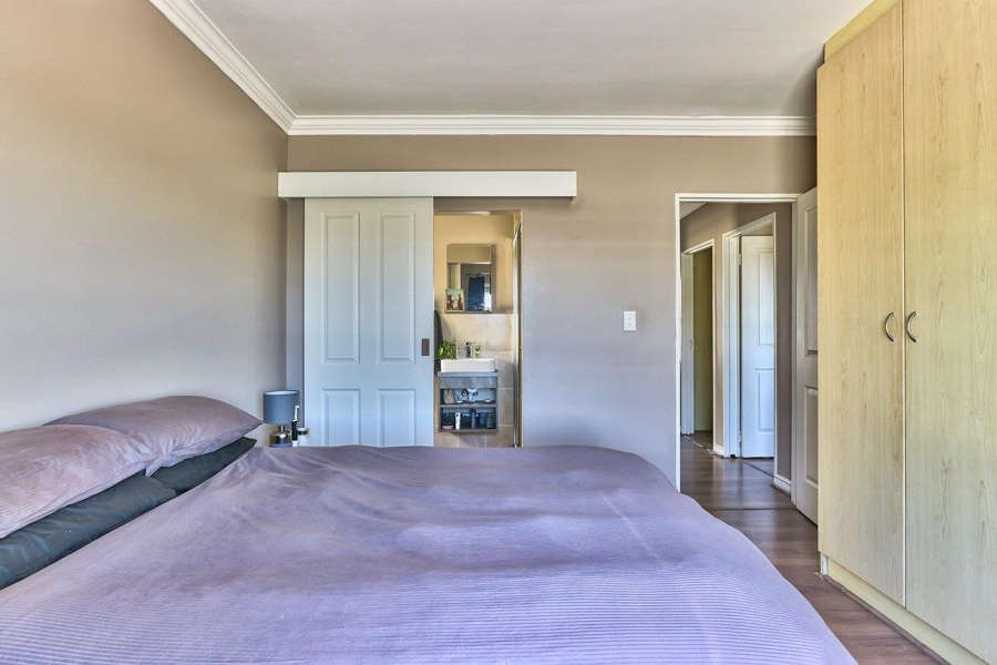 To Let 3 Bedroom Property for Rent in Royal Ascot Western Cape